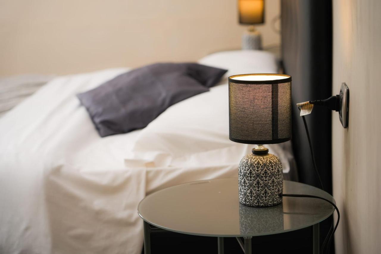 B&B Paradise Napoli Bagian luar foto