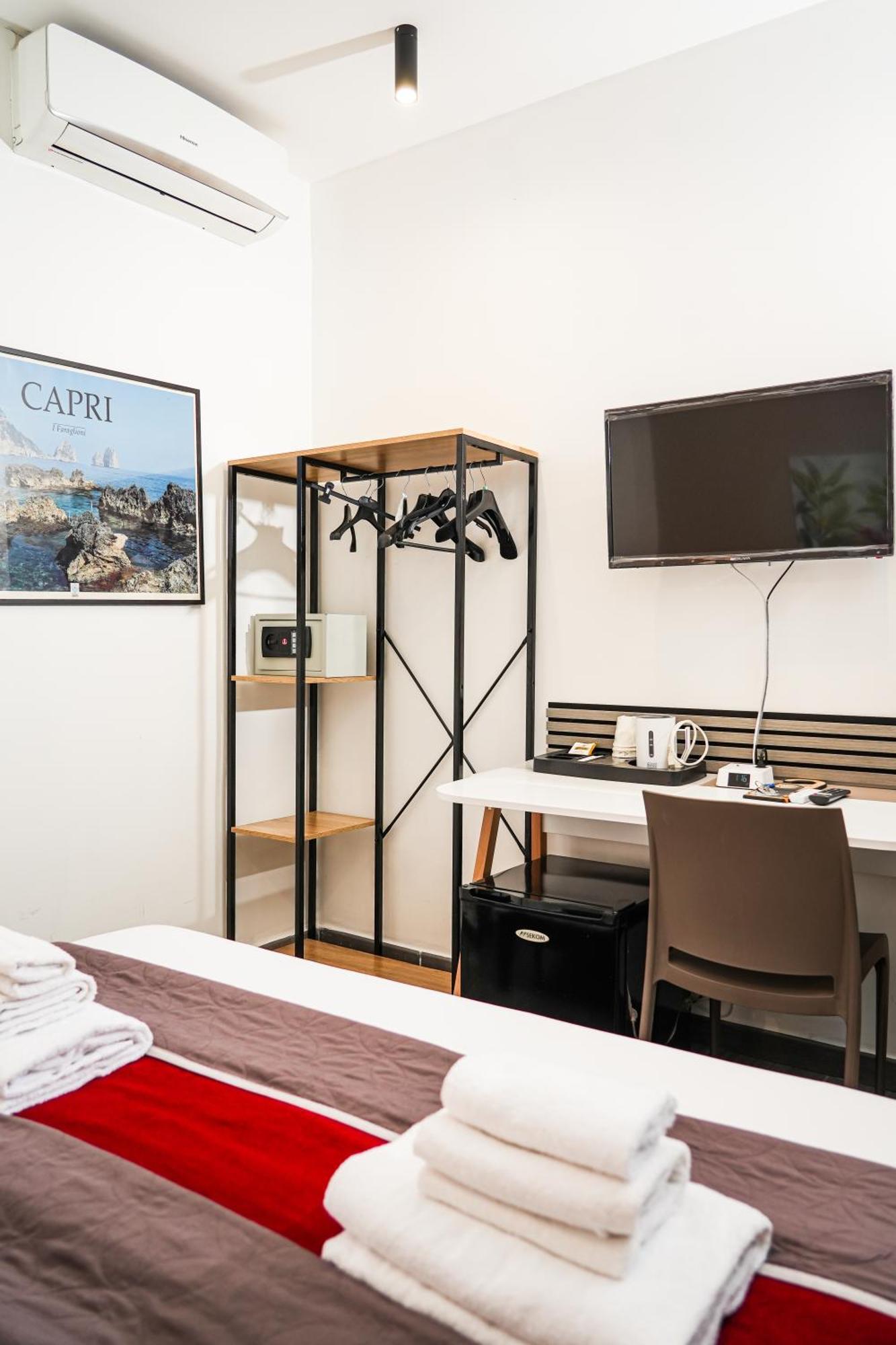 B&B Paradise Napoli Bagian luar foto